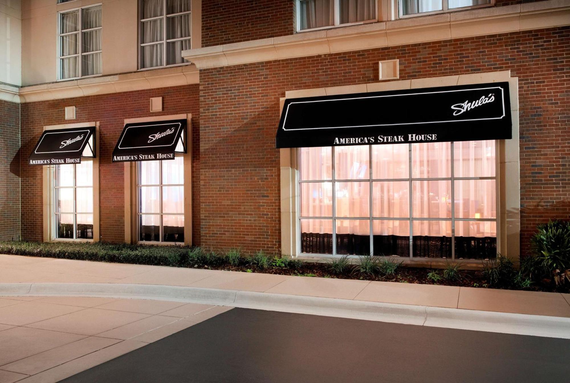 Hilton University Of Florida Conference Center Gainesville Bagian luar foto