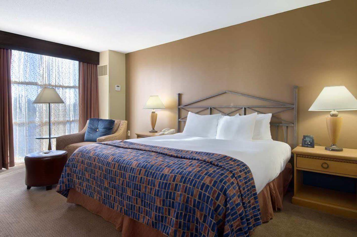Hilton University Of Florida Conference Center Gainesville Bagian luar foto